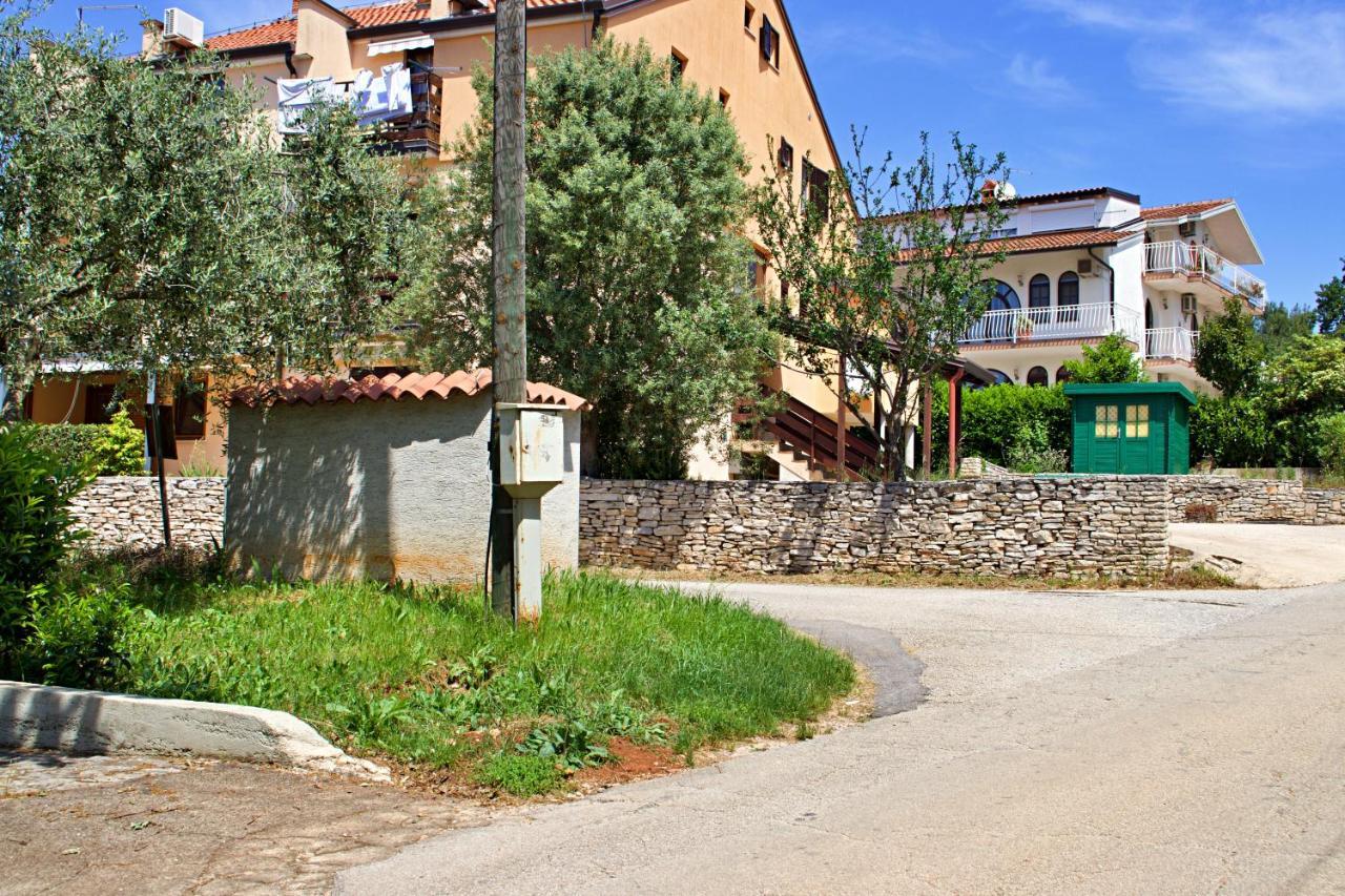 Apartments Kanegra Umag Extérieur photo