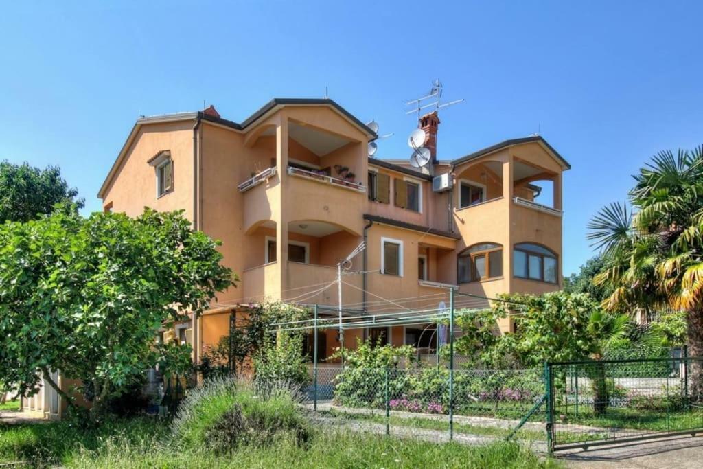 Apartments Kanegra Umag Extérieur photo